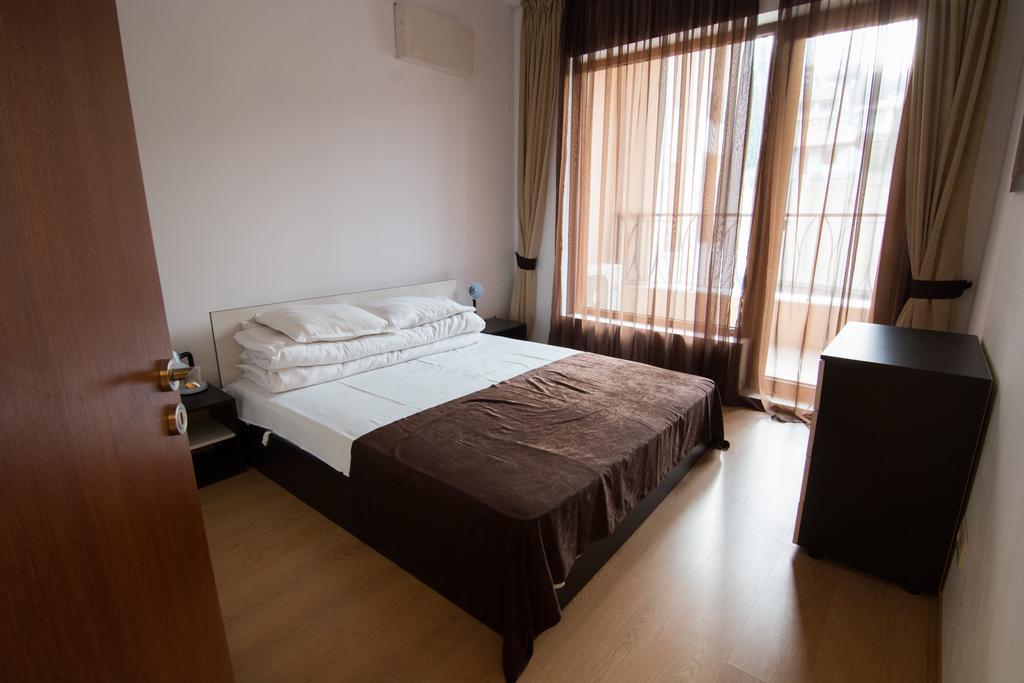 Cabacum Beach Private Apartaments غولدن ساندز الغرفة الصورة