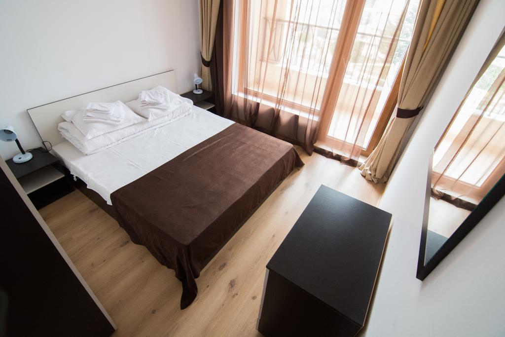 Cabacum Beach Private Apartaments غولدن ساندز الغرفة الصورة
