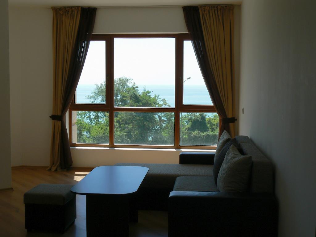 Cabacum Beach Private Apartaments غولدن ساندز الغرفة الصورة