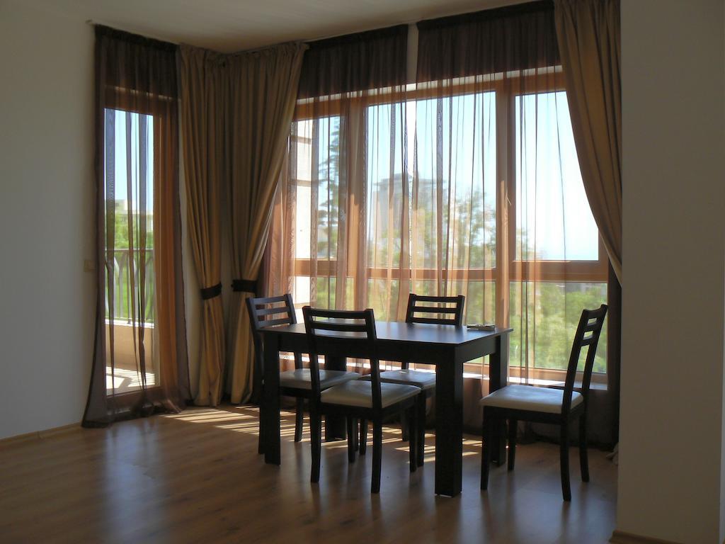 Cabacum Beach Private Apartaments غولدن ساندز الغرفة الصورة